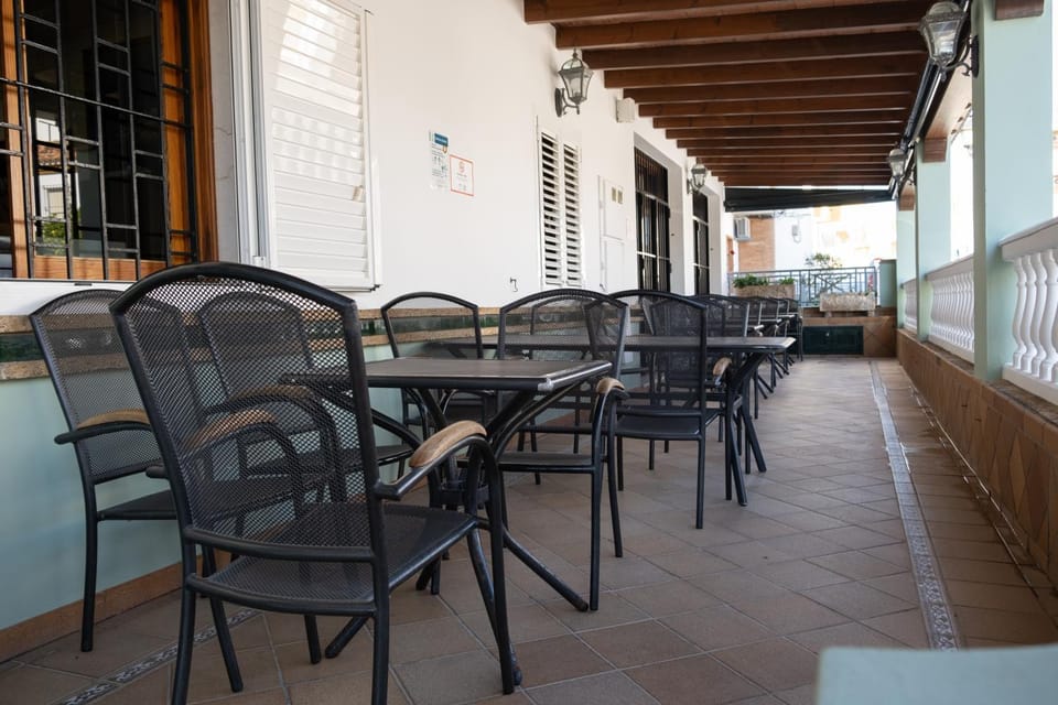 Facade/entrance, Off site, Balcony/Terrace
