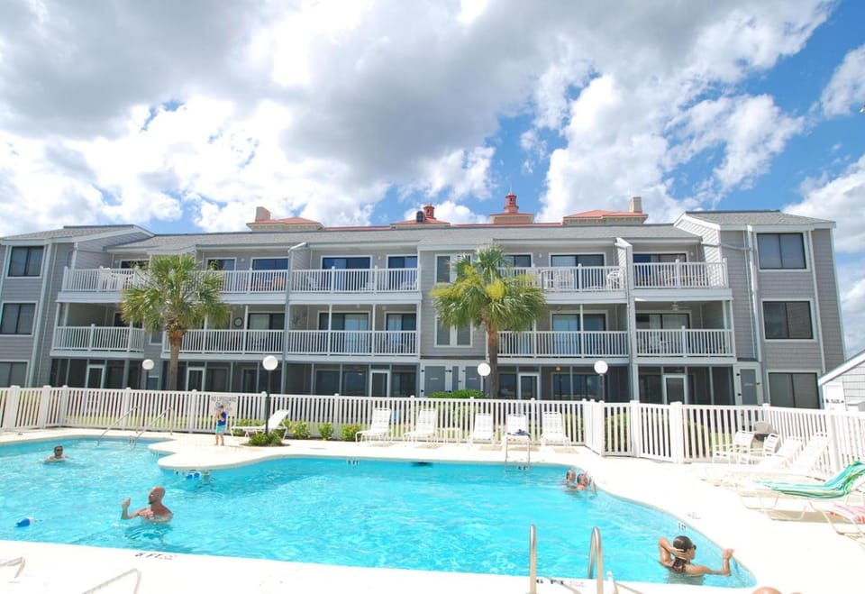 Sea Cloisters 205D Condo Apartment in North Myrtle Beach