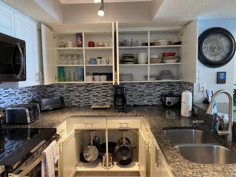 Ocean Bay Club 1404 Condo Apartment in North Myrtle Beach