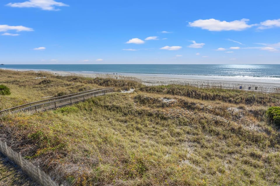 Sea Cloisters 305D Condo Apartment in North Myrtle Beach