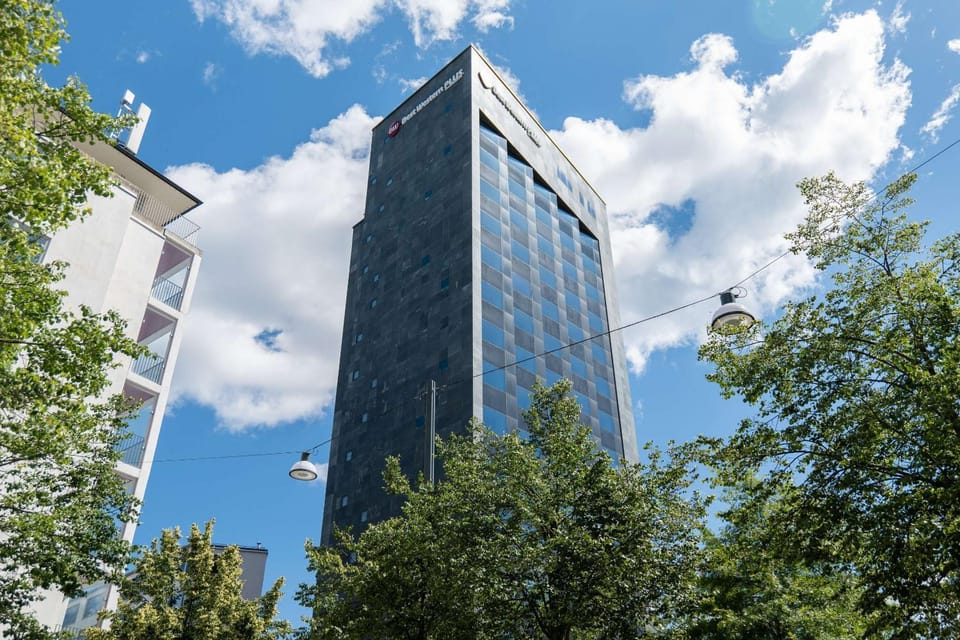 Property building, Day, City view