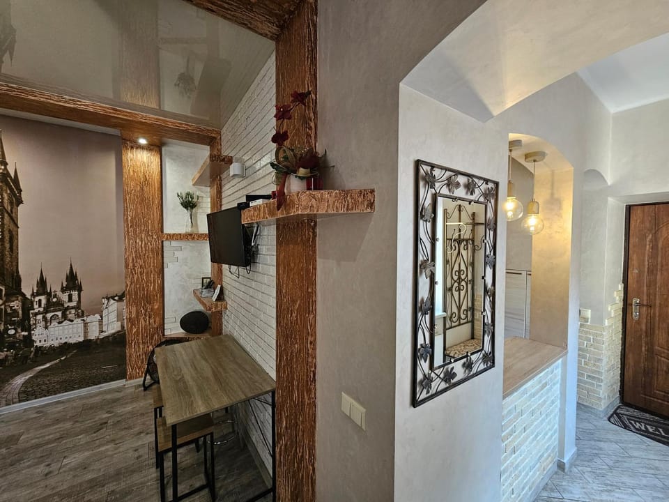 Kitchen or kitchenette, Living room