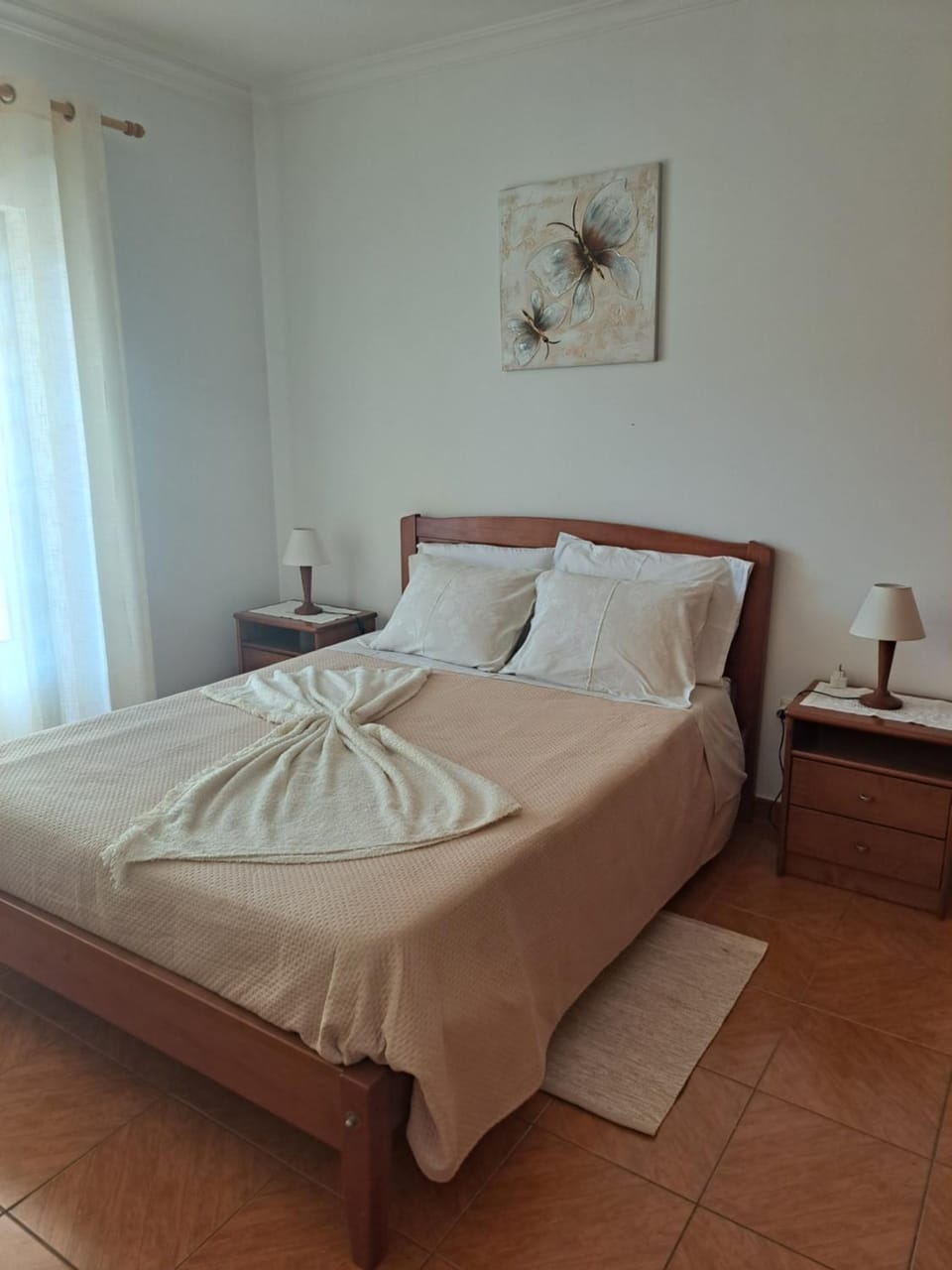 Bed, TV and multimedia, Balcony/Terrace, Photo of the whole room, Bedroom, towels, air conditioner