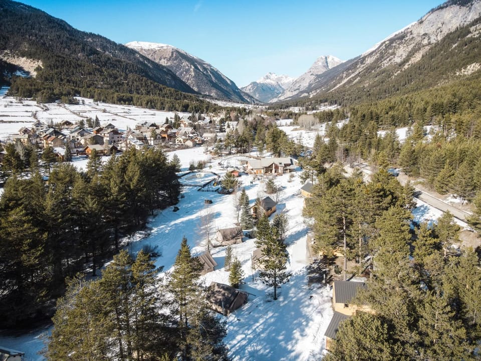 Bird's eye view, Mountain view