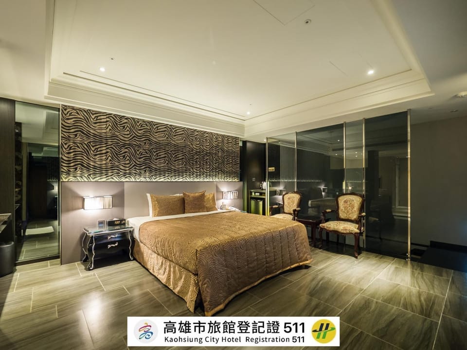 薇風情汽車旅館 - 鳳山館 Motel in Kaohsiung