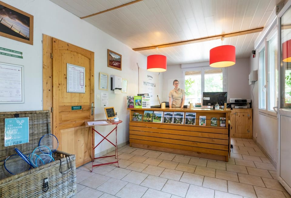 Property building, Staff, Lobby or reception