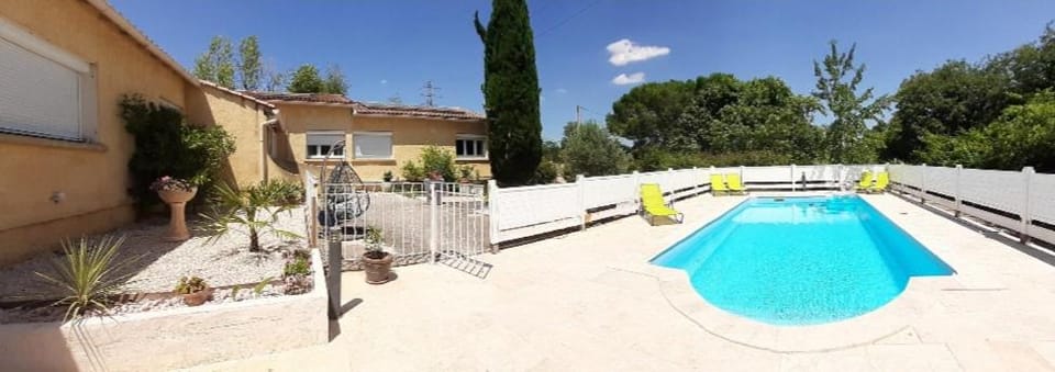 Chambre d'hôtes Costa Belle Bed and Breakfast in Occitanie