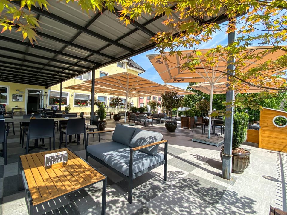 Children play ground, Balcony/Terrace, Drinks, Alcoholic drinks, Non alcoholic drinks