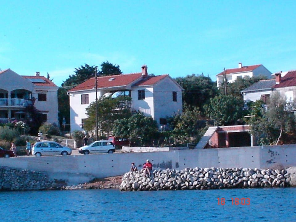 Property building, Neighbourhood, Parking
