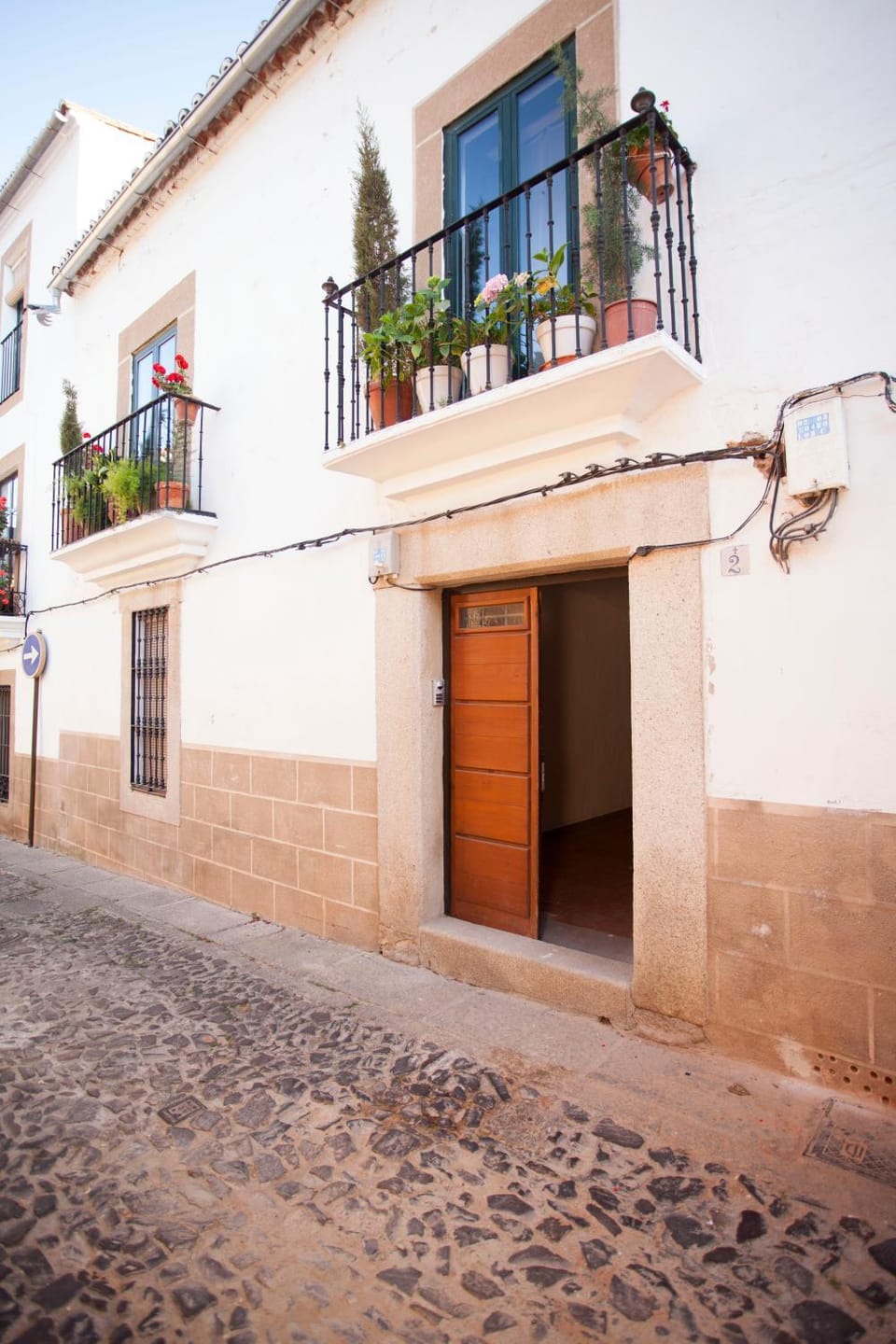 Facade/entrance