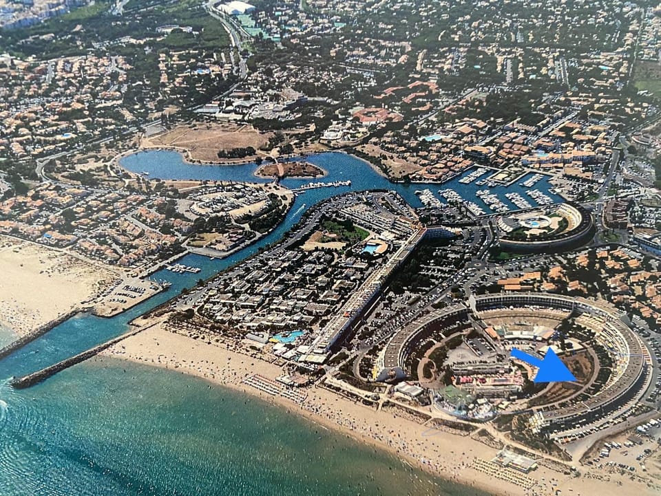 HELIOPOLIS CAP D'AGDE VILLAGE NATURISTE Apartment in Agde