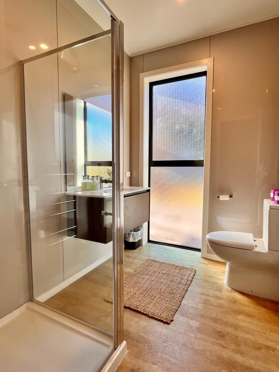 Shower, Toilet, Bathroom