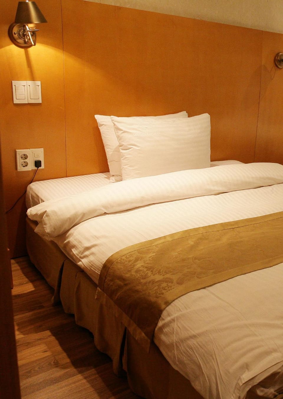 Bed, Decorative detail
