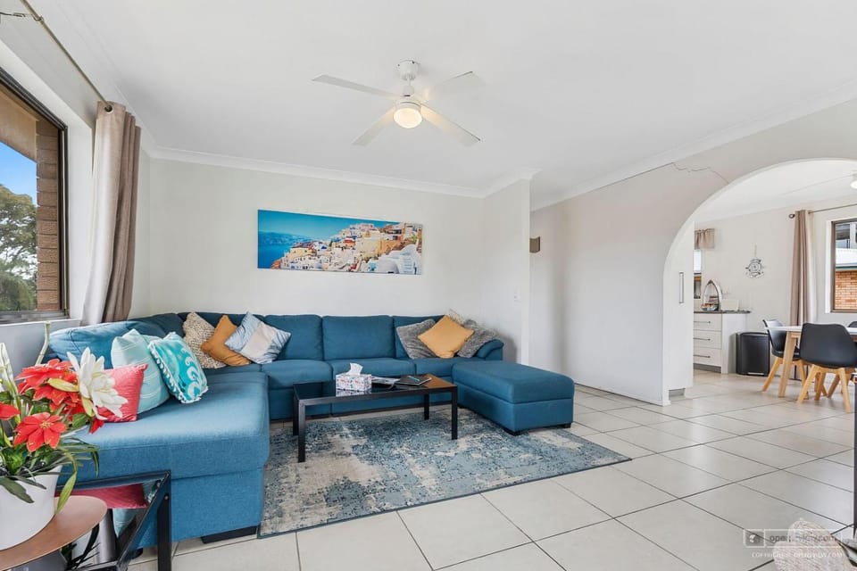 Cloud 8 on Welsby Apartment in Sandstone Point