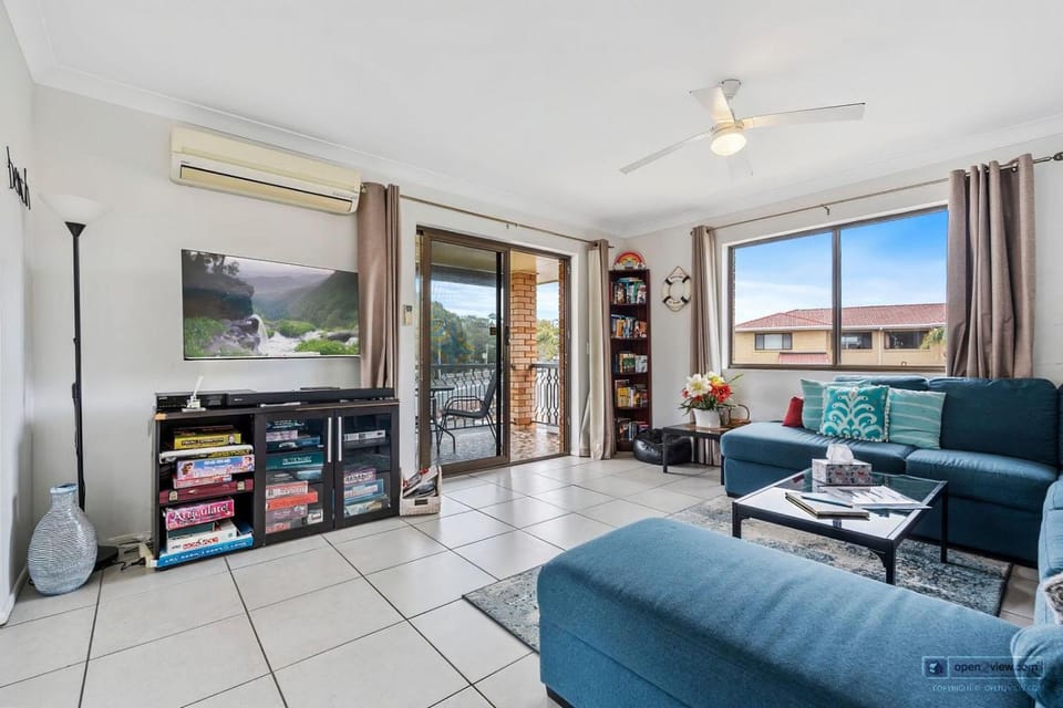 Cloud 8 on Welsby Apartment in Sandstone Point