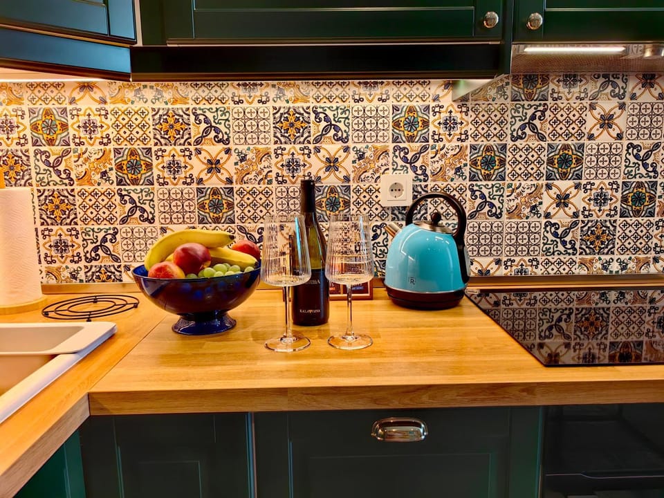 Kitchen or kitchenette, stove