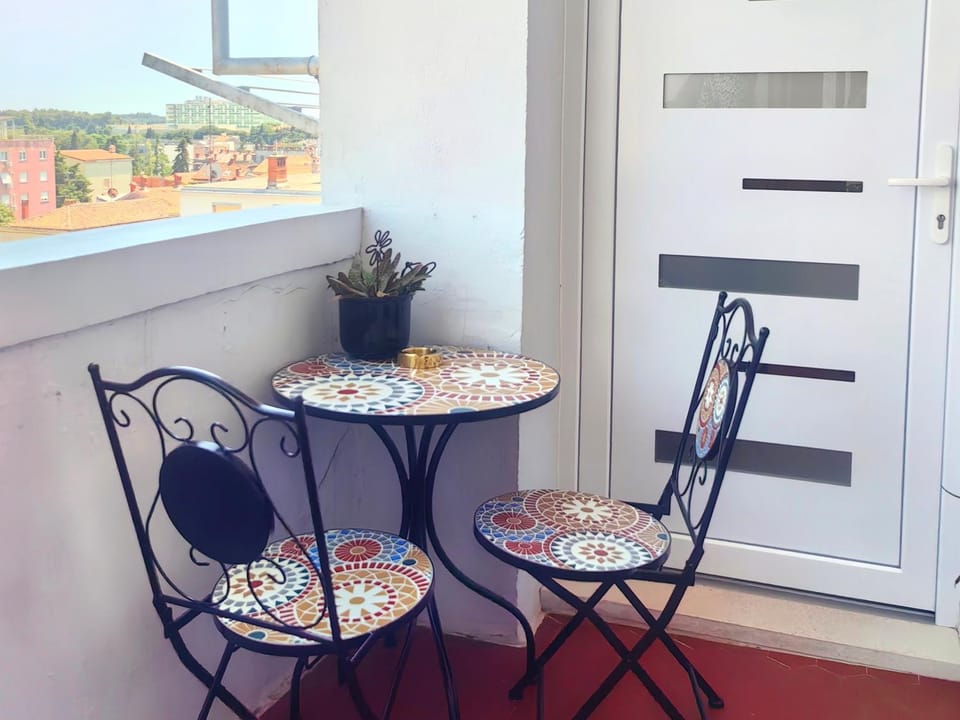 View (from property/room), Balcony/Terrace