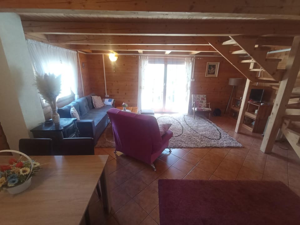 Brvnara Pliva 20m jezero rostilj Relax in Nature House in Federation of Bosnia and Herzegovina
