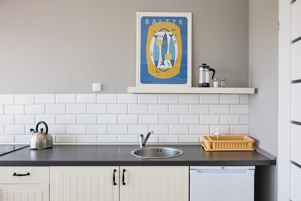 Kitchen or kitchenette, stove, kitchen