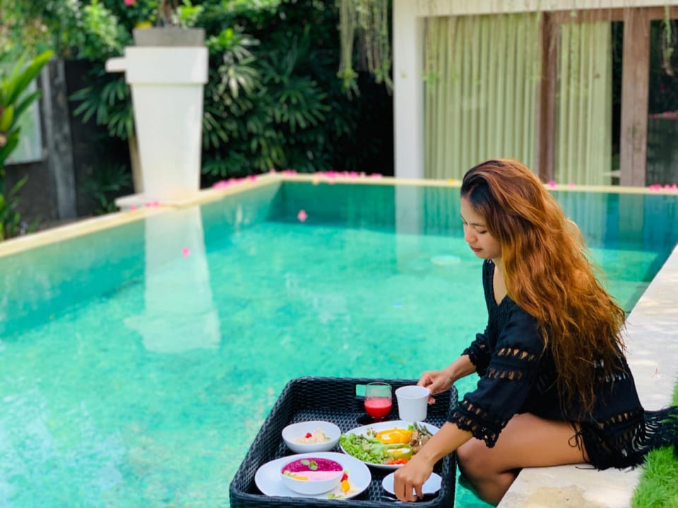 Day, View (from property/room), Guests, Swimming pool, Breakfast