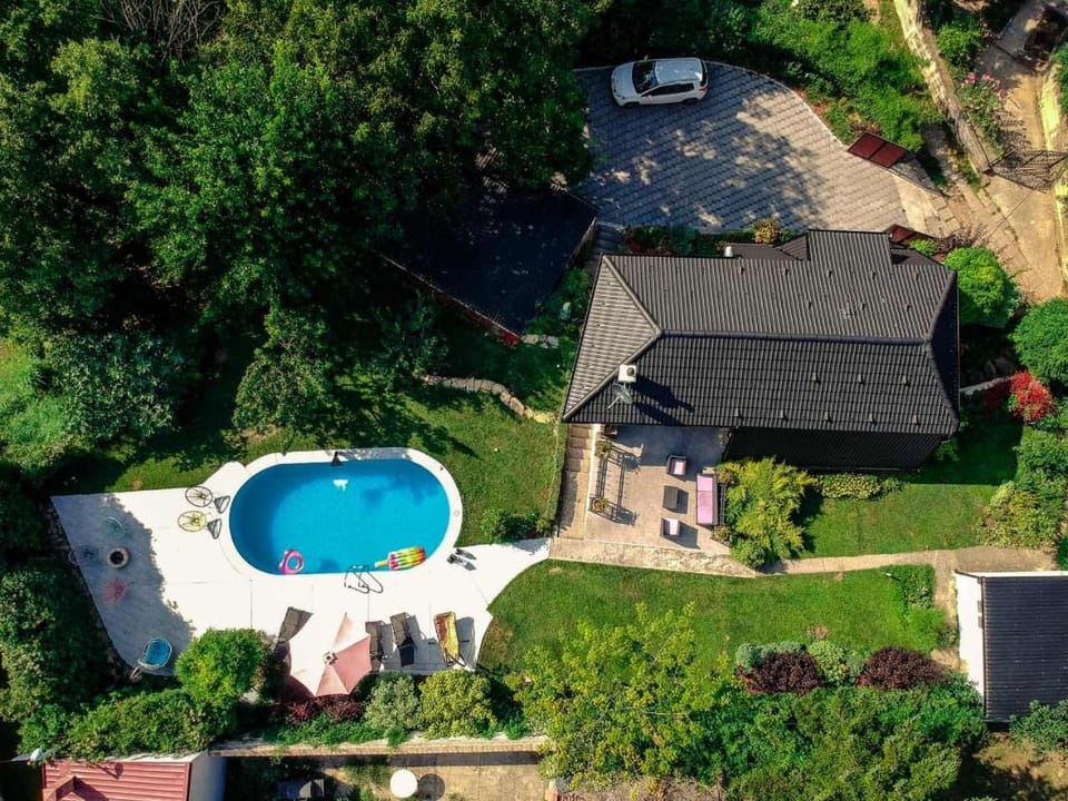 Bird's eye view, Garden view, Pool view