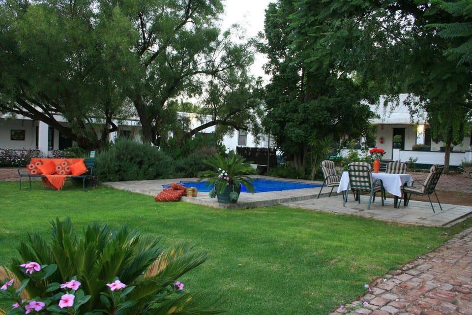Garden, Pool view
