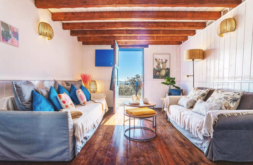 Living room, Sea view, Sunrise