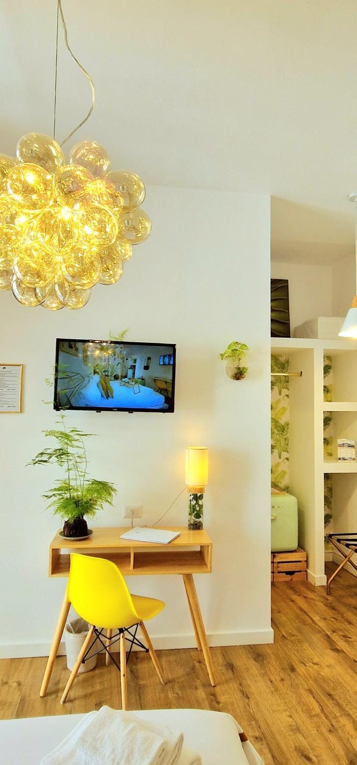 TV and multimedia, Bedroom