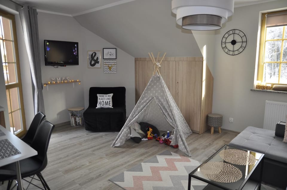 Apartament Lesne Wzgorze Apartment in Lower Silesian Voivodeship