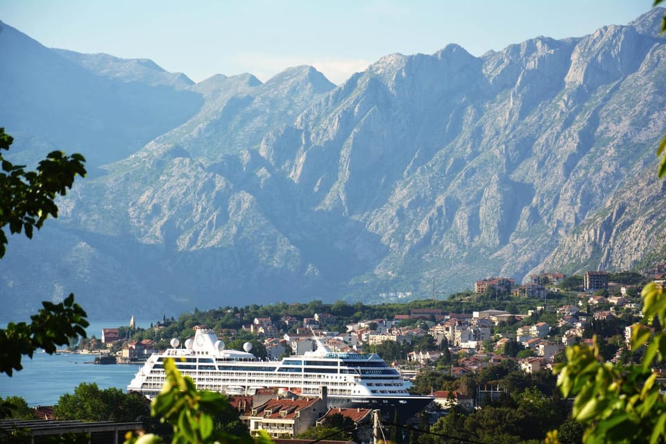 Apartment Milica Apartment in Kotor Municipality