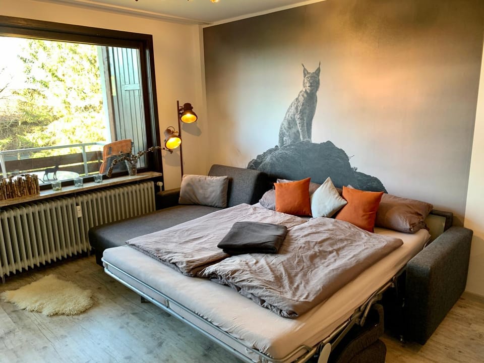 Photo of the whole room, Bedroom
