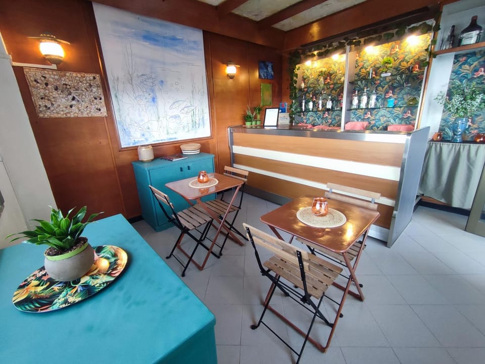 Lounge or bar