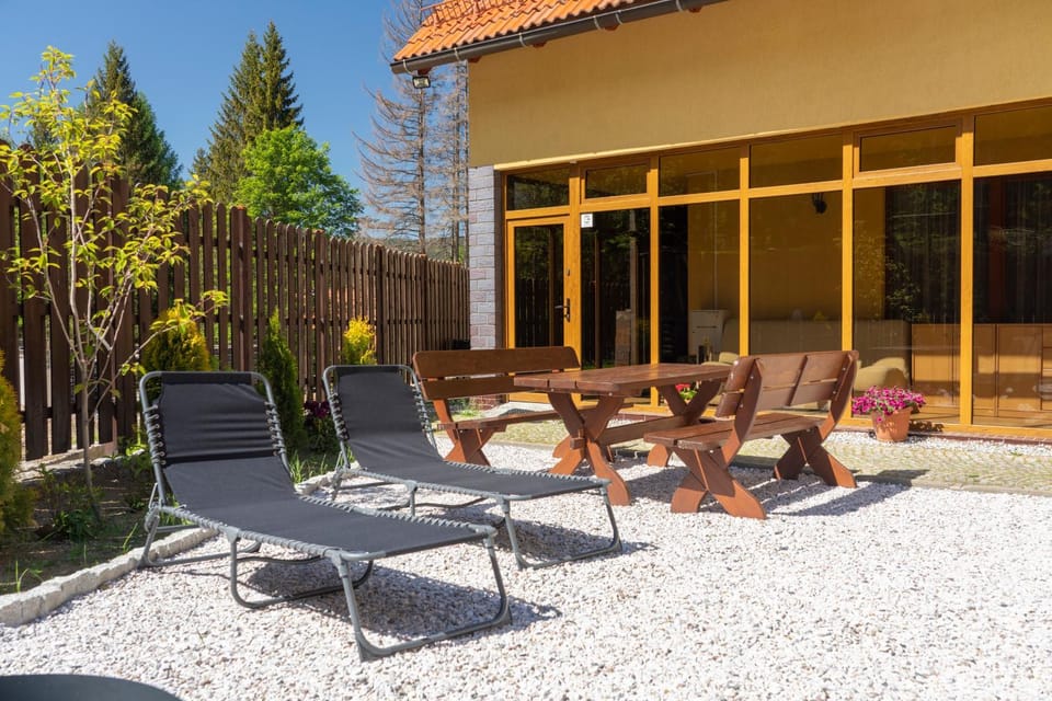 Dom Myśliwski Chalet in Lower Silesian Voivodeship