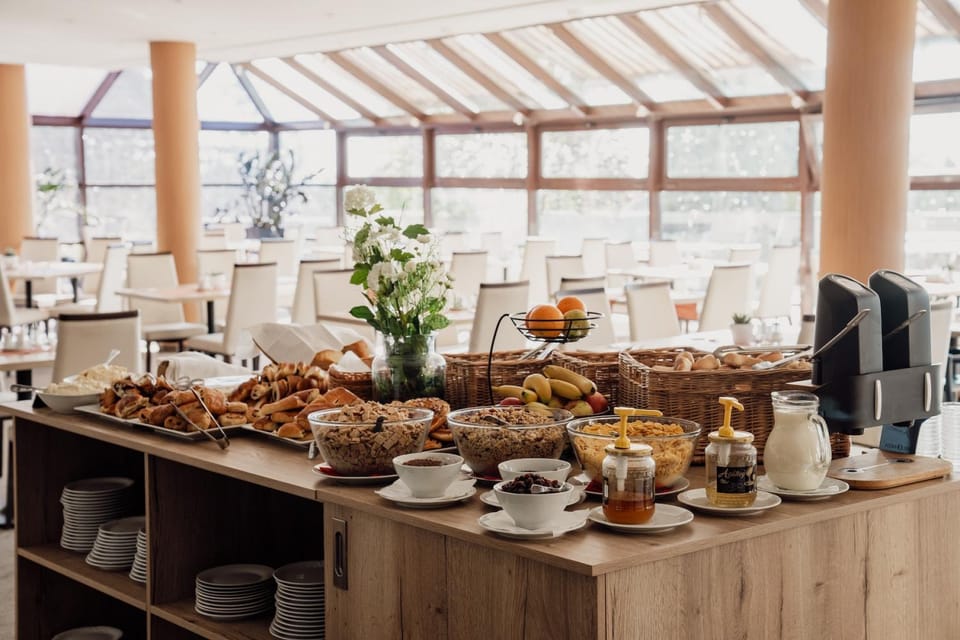 Buffet breakfast