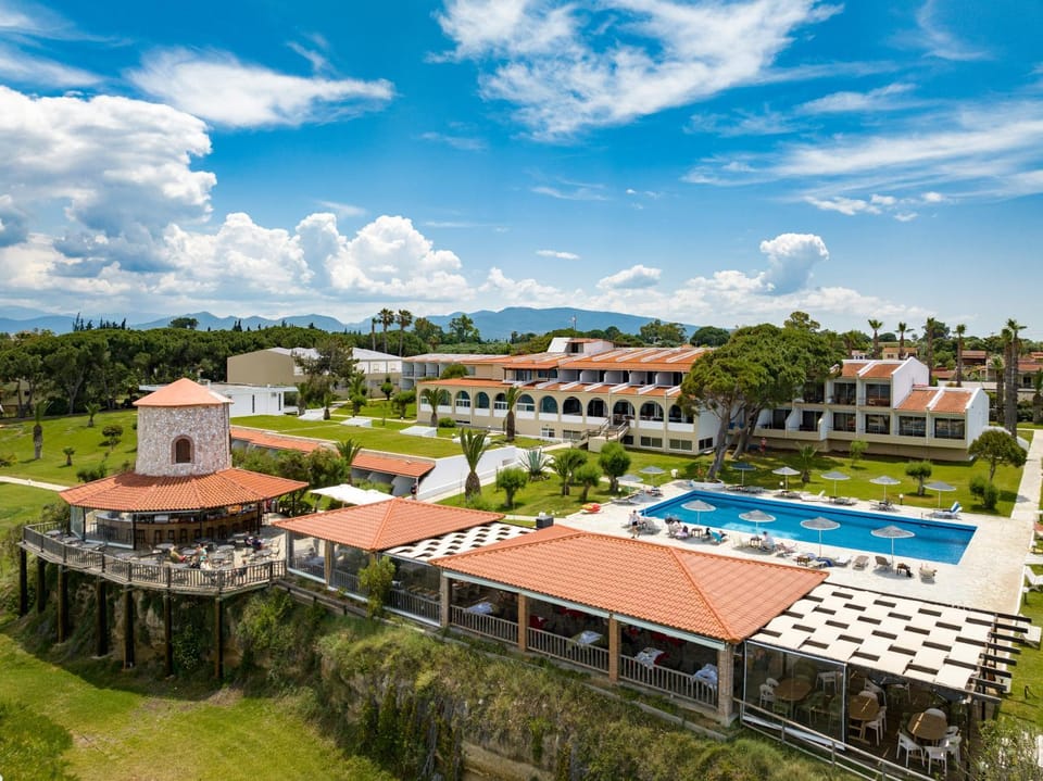 Hotel Pavlina Beach Hotel in Peloponnese, Western Greece and the Ionian