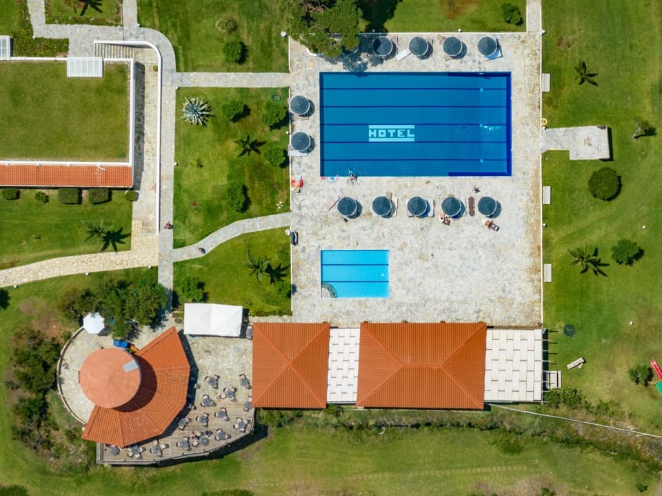 Hotel Pavlina Beach Hotel in Peloponnese, Western Greece and the Ionian