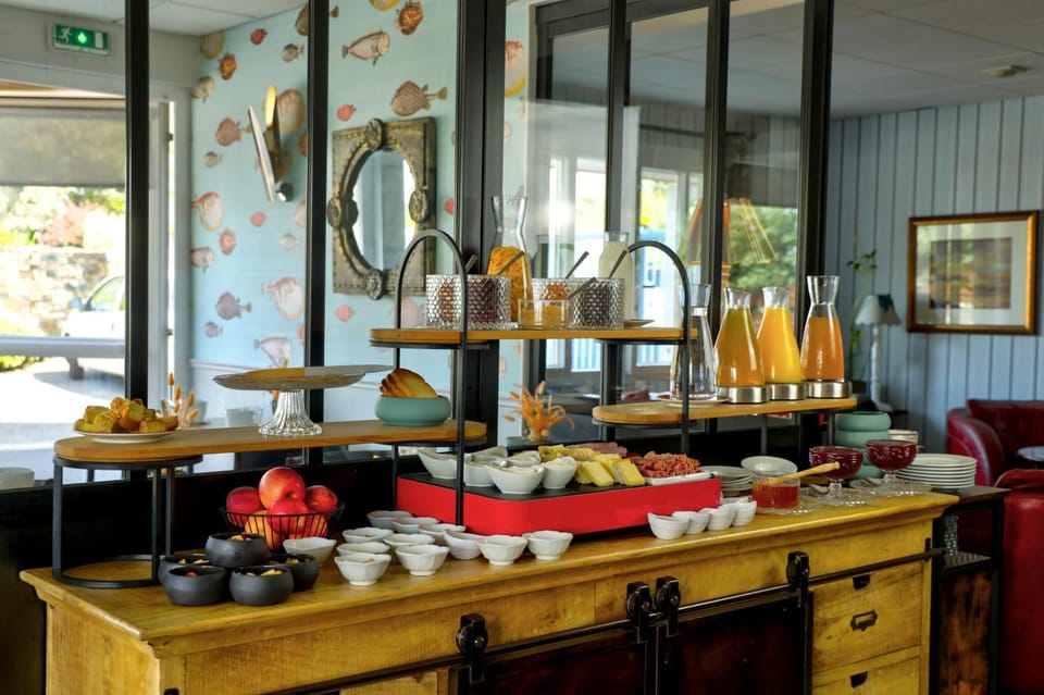 Breakfast, Continental breakfast