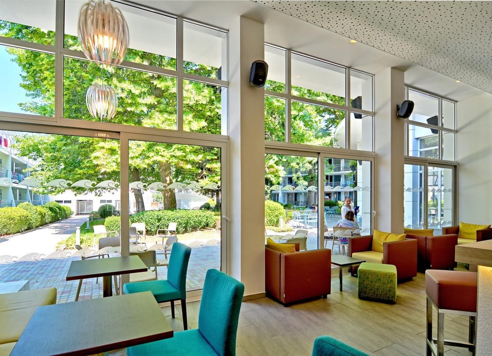 Lounge or bar