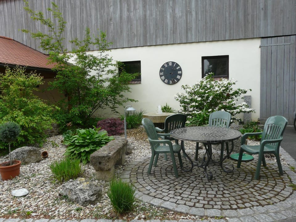 Inner courtyard view