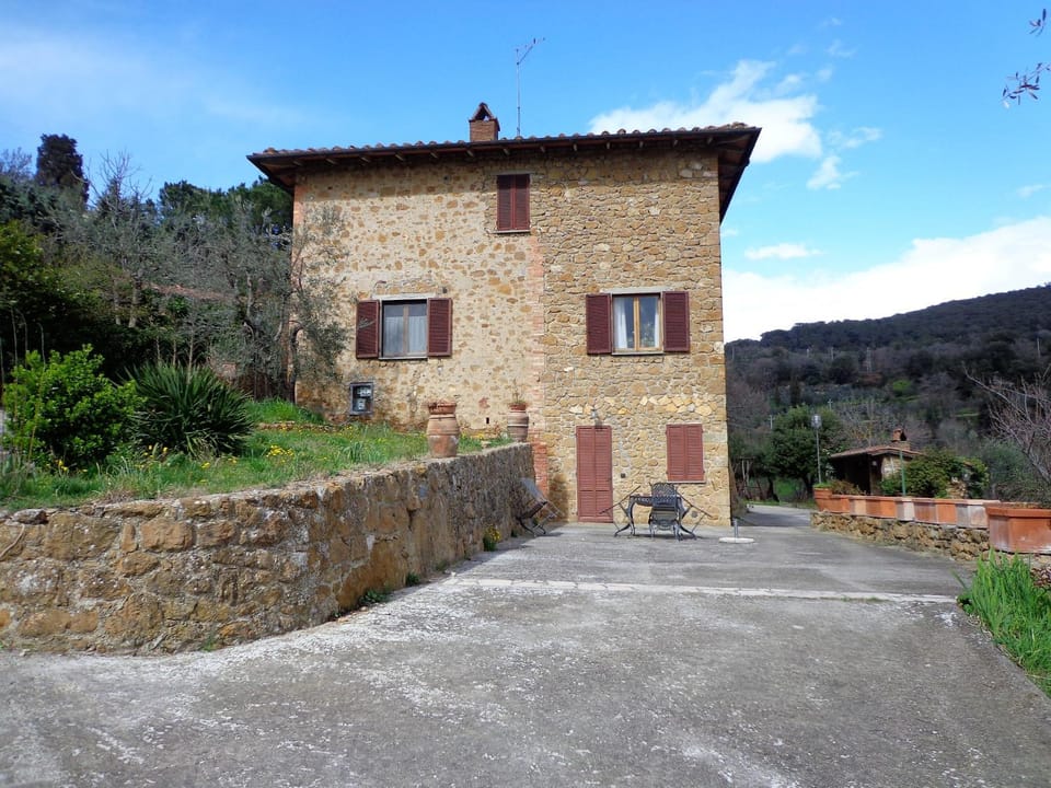 Facade/entrance, Natural landscape