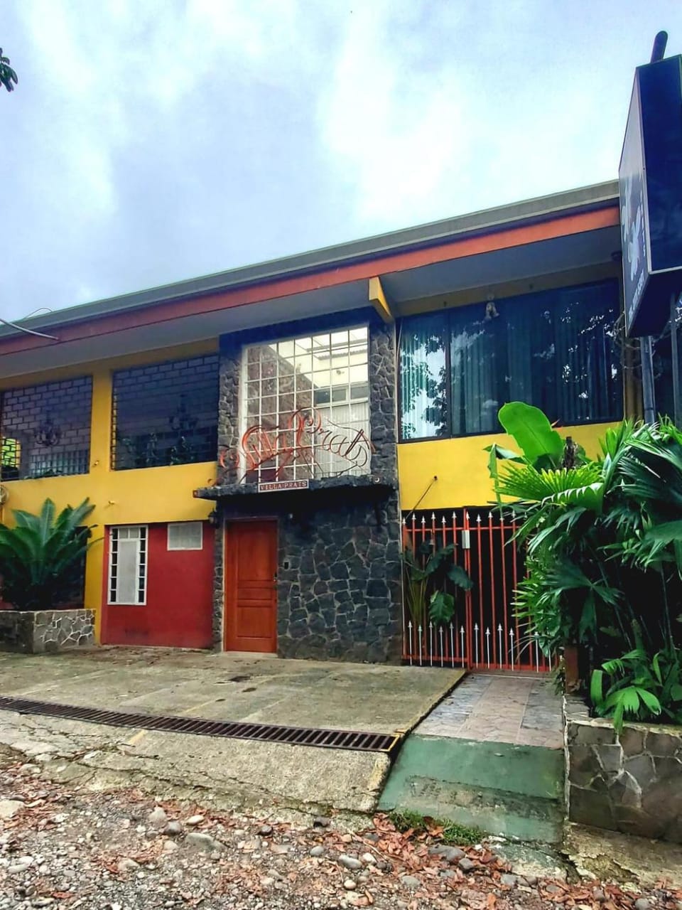 Property building, Facade/entrance, Day, Parking