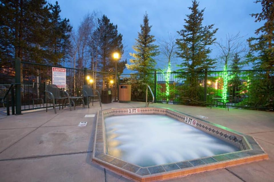 Kutuk Condominiums Apartment in Steamboat Springs