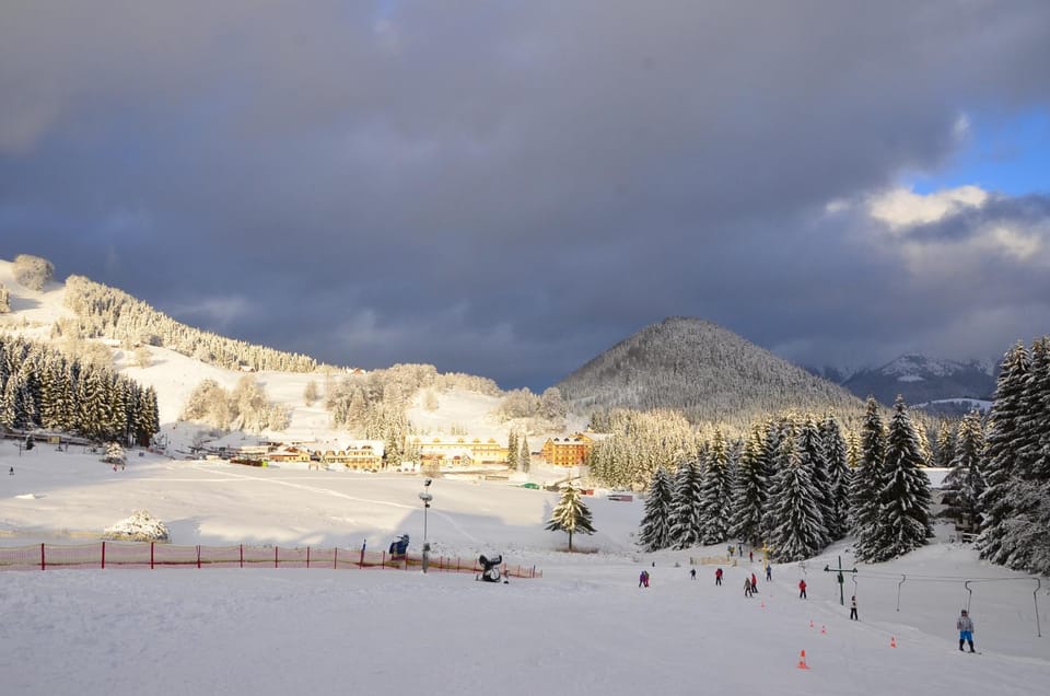 Night, Bird's eye view, Winter, Ski School, Skiing, Sunrise