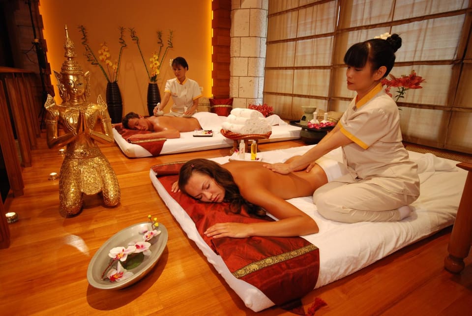 Staff, Spa and wellness centre/facilities, Guests