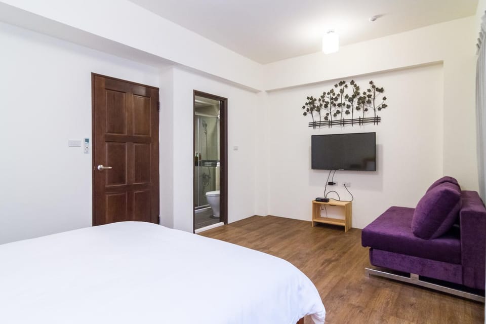 Bathroom, Bedroom