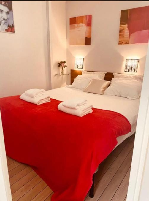 Saint Michel Quartier Latin With AC Apartment in Paris