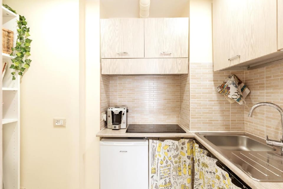 Kitchen or kitchenette, Other