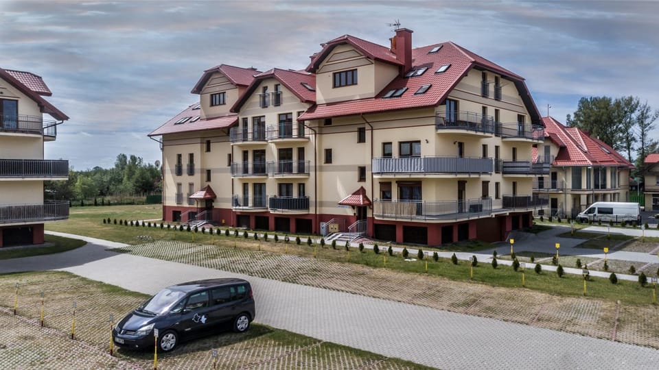 Property building, Facade/entrance, Decorative detail