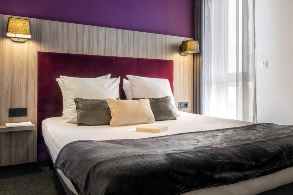 Nemea Appart Hotel Stadium Bordeaux aéroport Apartment hotel in Mérignac