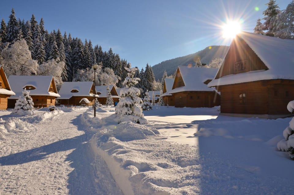 Property building, Day, Winter